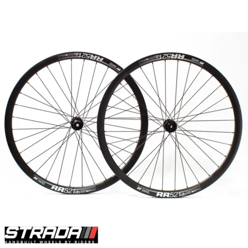 A picture of a pair of Strada Big Fella Deluxe bicycle wheels in Black